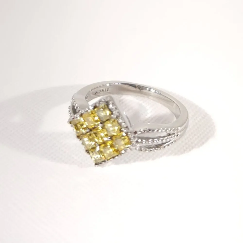 Set of Ring and Pendant Necklace Simulated Yellow Diamond with Chain SIZE 7